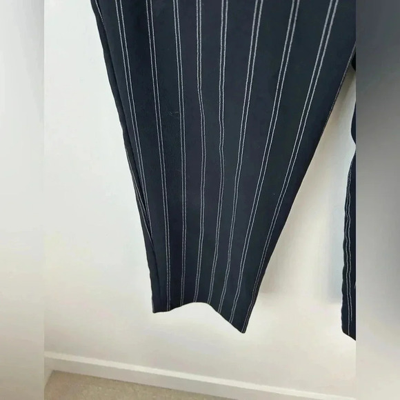 Aritzia Wilfred Jallade Stripe cropped 90s preppy trouser Pants black and white - Picture 11 of 12